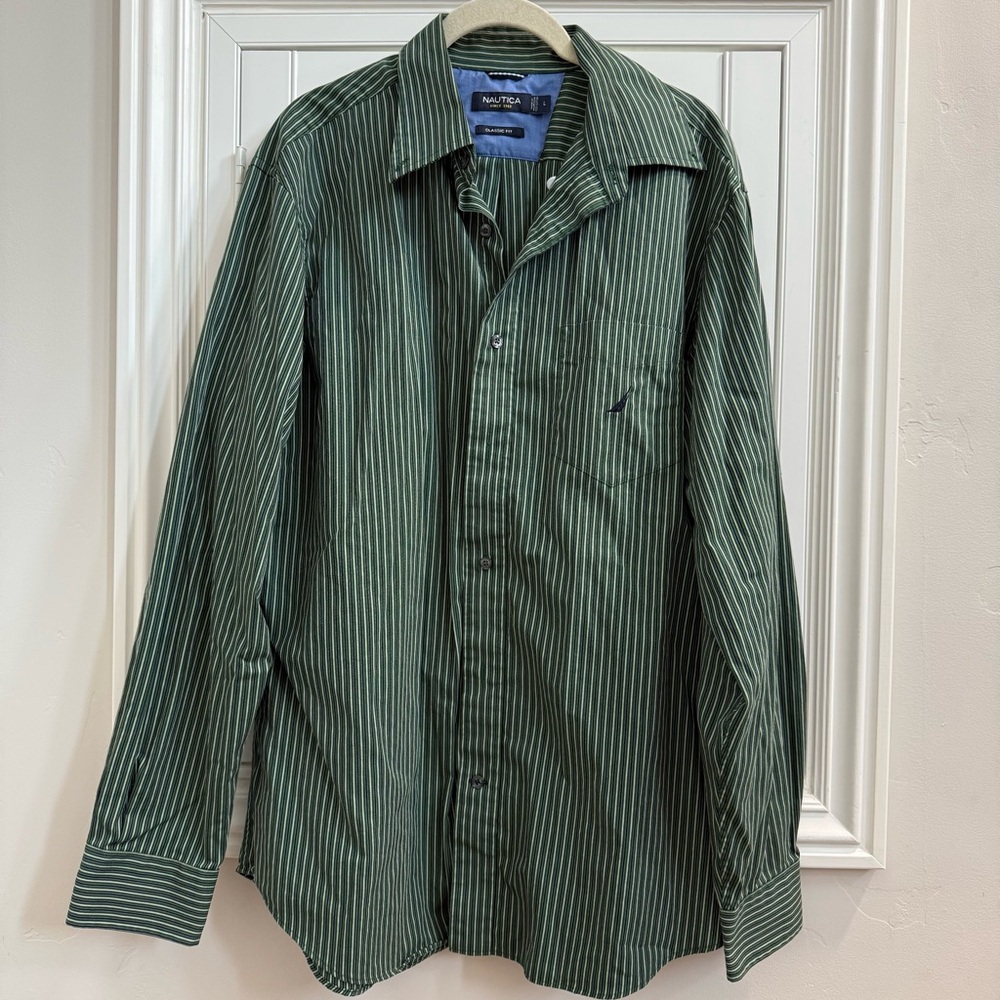Nautica Men’s Green Classic Fit Casual Button Down Shirt Pinstripes - Size Large